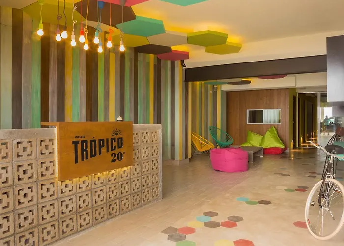Hostel Tropico 20º