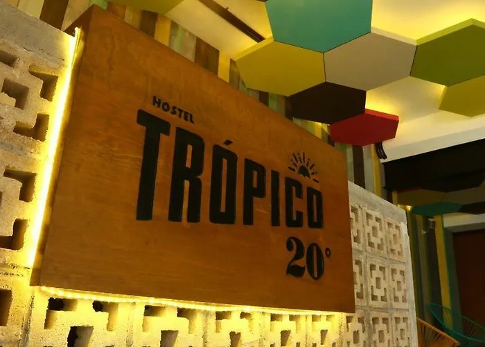 Hostel Tropico 20º